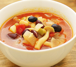 蒸しサラダ豆のミネストローネ