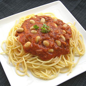 蒸し大豆のミートソースパスタ