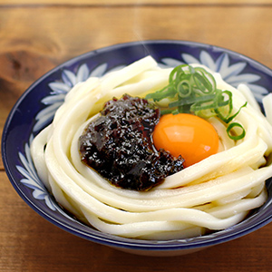 ごはんにイチおしでスピード釜玉うどん