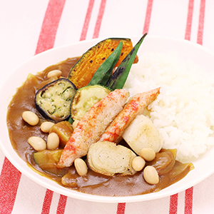 蒸し大豆とシーフードの夏カレー