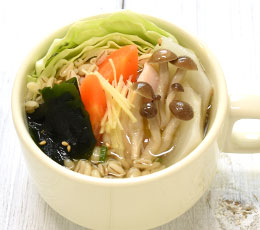 5種野菜ともち麦のスープごはん